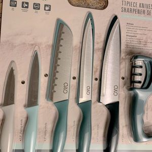 Knives & sharpener set. Cook With Color brand 11 piece. BPA  free. USA Made.